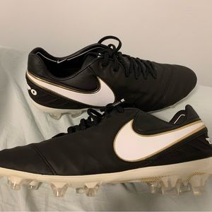 Tiempo Legend 6 ELITE FG